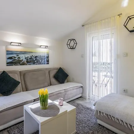 Marijeta Apartman+besplatan Parking *